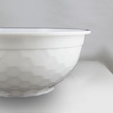 32 oz White Diamond Pattern Plastic Bowl w/ Clear Lid Combo - 1 case (150 set)